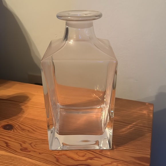 Tiffany & Co. crystal glass vase decanter square clear made in Italy ** - Picture 4 of 9